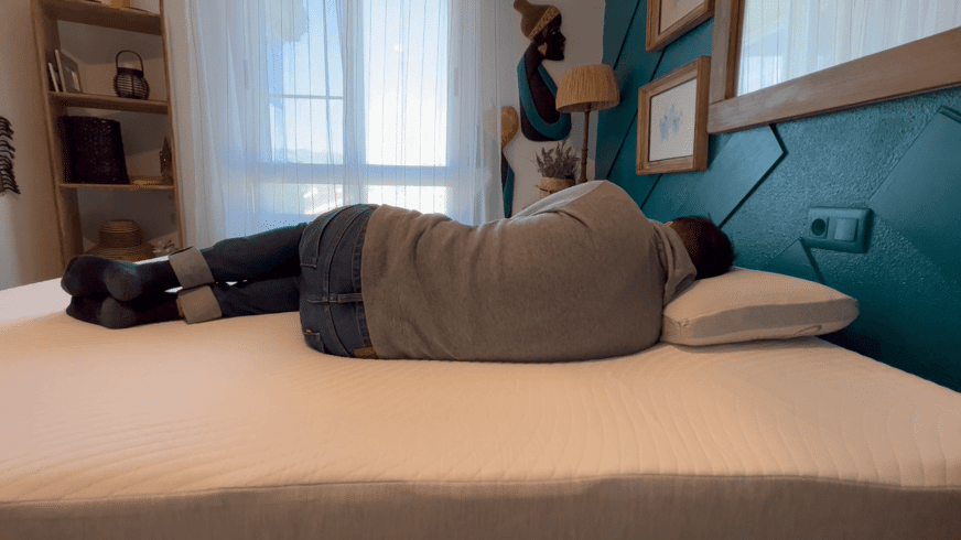 colchon hypnia hibrido prueba de lado